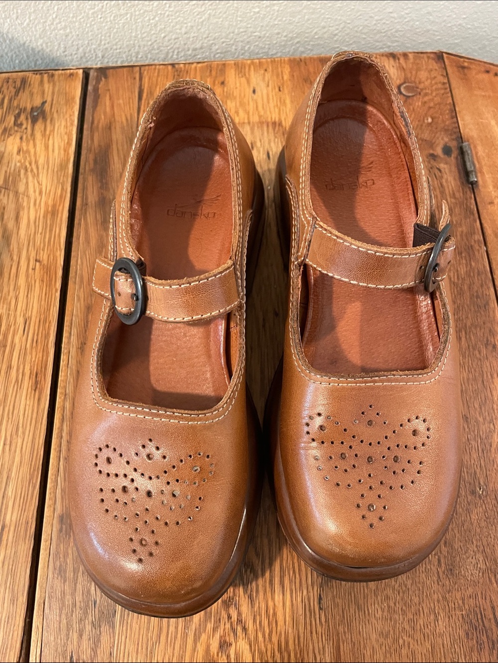 Vintage Dansko Leather Mary Jane Clogs — Brown Leather — Size 36 - Picture 3 of 9